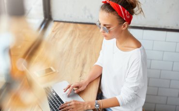 Skrivnosti pisanja učinkovitih marketin&scaron;kih besedil (Copywriting)