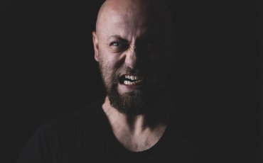 Spletno predavanje: Leo Ivandič &ndash; Kaj morate vedeti o jezi