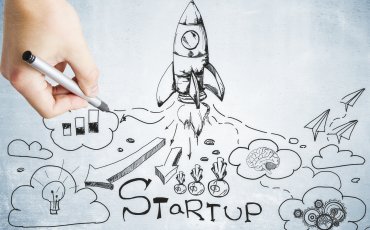 Osnove podjetni&scaron;tva &ndash; krepitev kompetenc samoiniciativnosti in podjetnosti