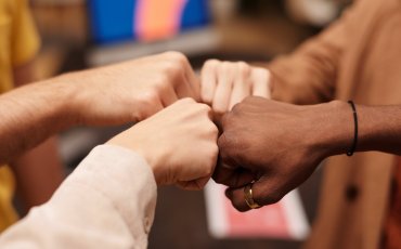 POSVET: Kako navdu&scaron;iti mlade nad podjetni&scaron;ko potjo s poudarkom na družbenem učinku?